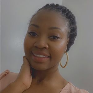 Meet your Posher, Robin